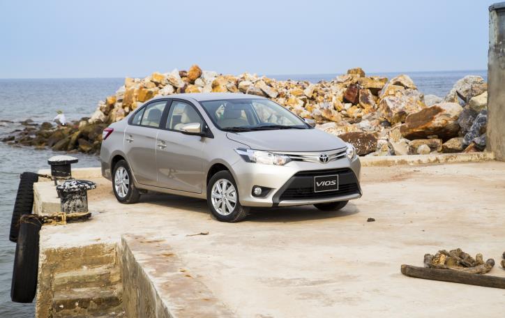 Toyota Việt Nam nâng cấp Fortuner nhập khẩu nguyên chiếc