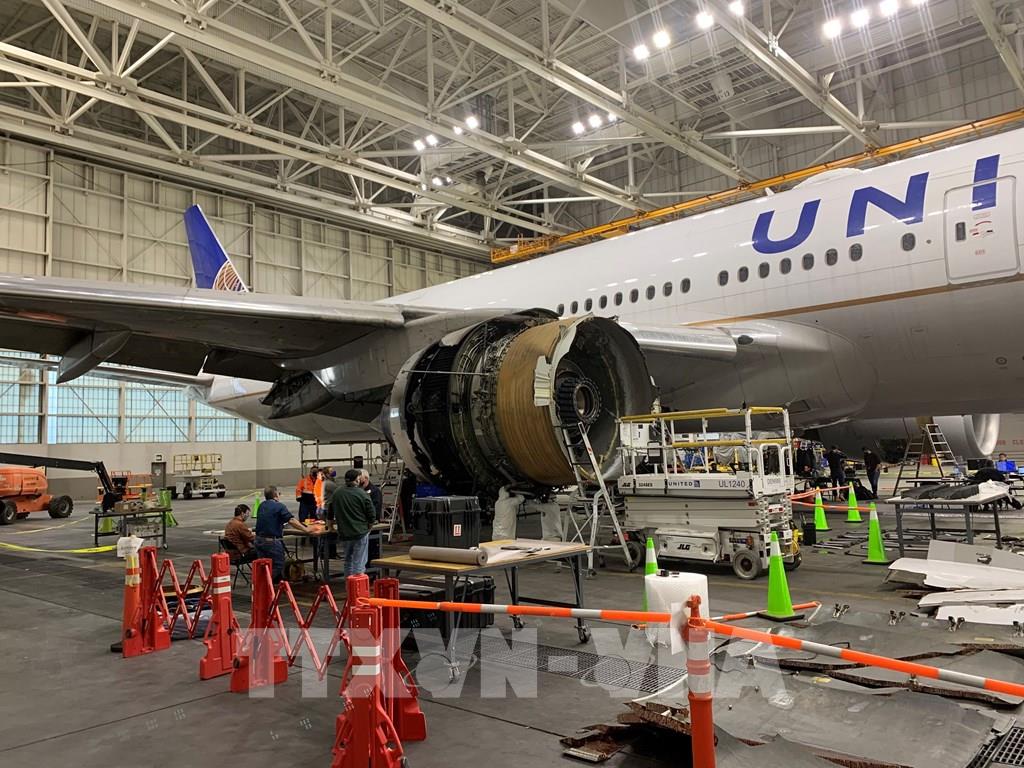 Thêm máy bay Boeing 777 hạ cánh khẩn cấp vì lỗi động cơ