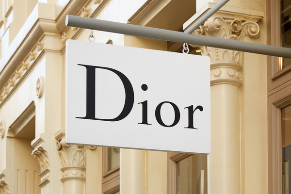 Thương hiệu Dior là của nước nào Tại sao lại nổi tiếng đến vậy