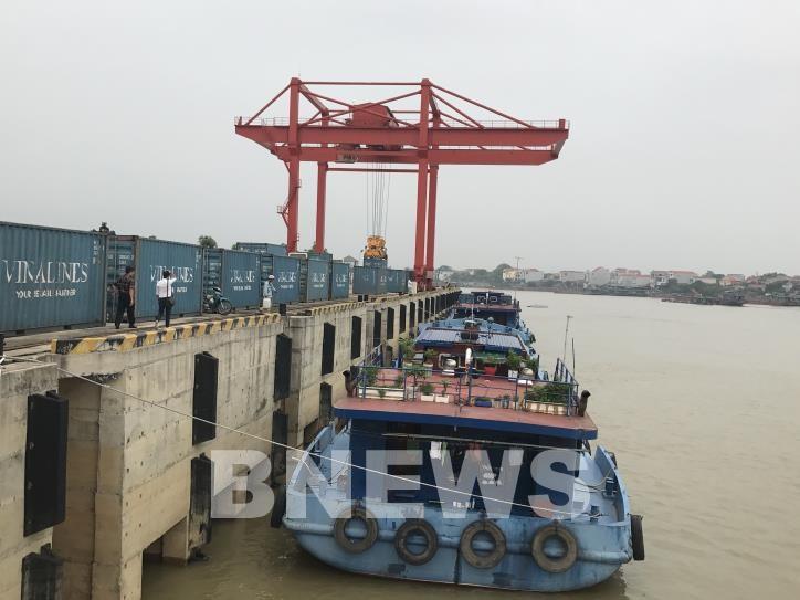 Lý Do Nào Đề Xuất Lập Tuyến Vận Tải Container Đường Thủy Kiểu Mẫu 115Km Qua  Bắc Ninh?