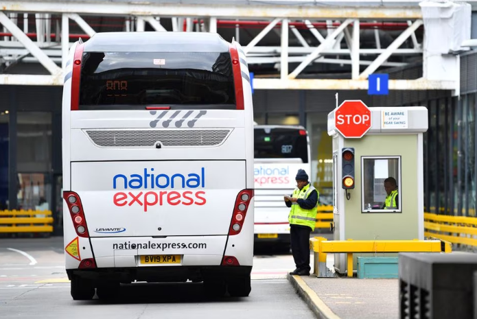 Anh: Lái xe của công ty National Express hoãn kế hoạch đình công