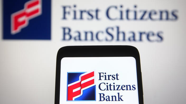 Vụ SVB phá sản: First Citizens Bank đạt thỏa thuận mua lại SVB
