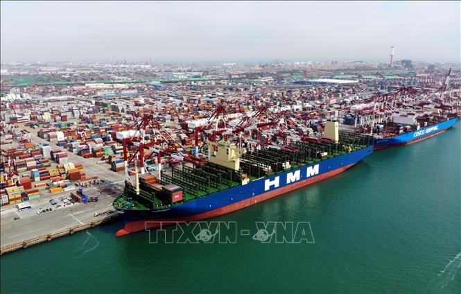 vna-potal-xuat-khau-cua-trung-quoc-tang-tro-lai-trong-thang-4-stand-20230718154933.jpg