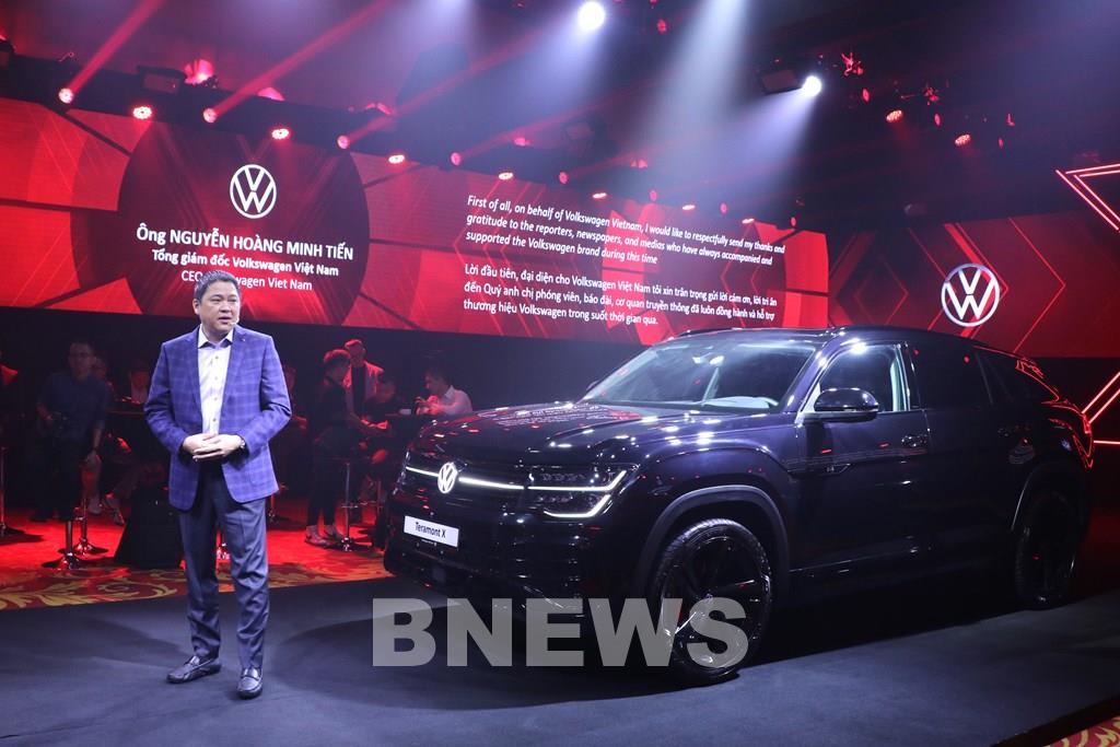 Volkswagen Việt Nam trình làng SUV Teramont X giá từ 1,998 tỷ đồng