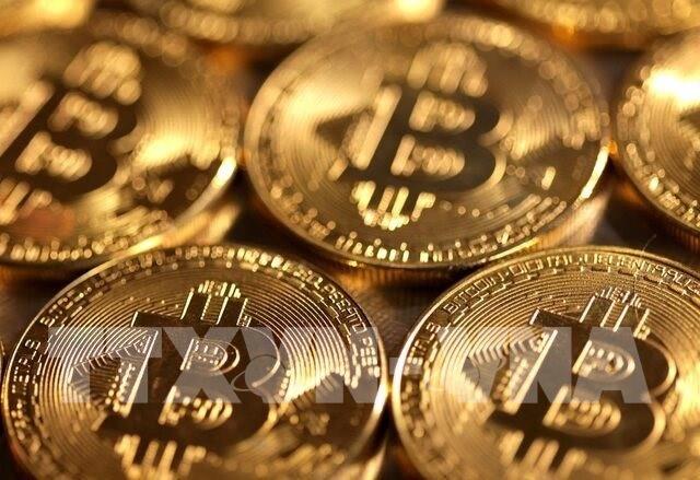 142451-bitcoin-chinh-phuc-dinh-moi.jpg
