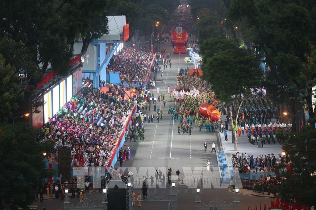 065712-san-sang-cho-le-ky-niem-dieu-binh-dieu-hanh-50-nam-ngay-giai-phong-mien-nam-thong-nhat-dat-nuoc.jpg