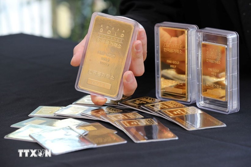 gia-vang-the-gioi-3012-20251013100316.jpg
