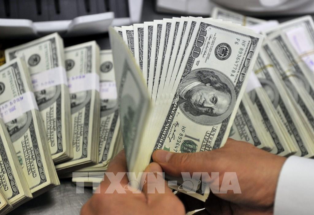 073607-dong-usd-xuong-muc-thap-nhat-trong-vong-2-thang.jpg