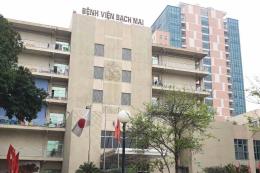 Bác sĩ Bệnh viện Bạch Mai xin lỗi vì phát ngôn gây hiểu lầm tại chùa Ba Vàng Bác sĩ Bệnh viện Bạch Mai xin lỗi vì phát ngôn gây hiểu lầm tại chùa Ba Vàng