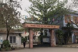Hơn 500 học sinh Trường THPT Tiên Yên đồng loạt không đến trường Hơn 500 học sinh Trường THPT Tiên Yên đồng loạt không đến trường