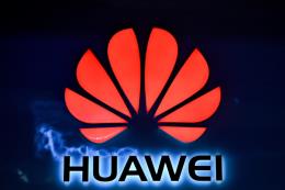 Dòng máy tính xách tay mới của Huawei bị tạm dừng sản xuất Dòng máy tính xách tay mới của Huawei bị tạm dừng sản xuất