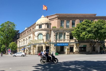 Chứng khoán tháng 3: Tích lũy vị thế đón sóng mới