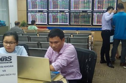 Áp lực chốt lời gia tăng khi VN-Index tiến vào vùng kháng cự mạnh 1.780-1.800 điểm