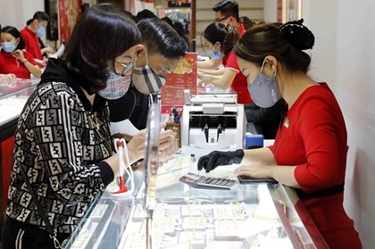 Giá vàng SJC, DOJI, PNJ, 9999, 24K, 18K hôm nay 14/2 cập nhật mới nhất