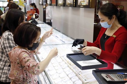 Giá vàng hôm nay 24/2 cập nhật mới nhất