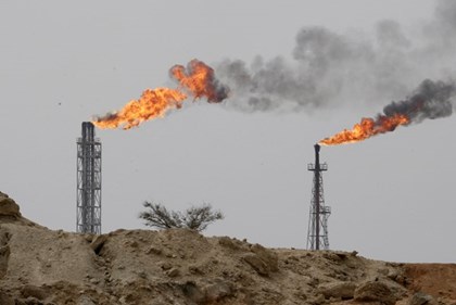 Giá dầu thế giới tăng nhờ lực đẩy từ OPEC+