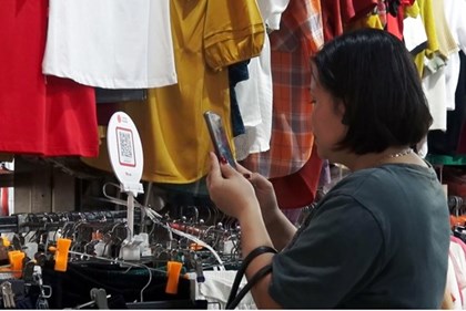 Giá trị giao dịch không dùng tiền mặt gấp 28 lần GDP