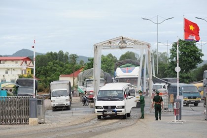 Phát triển kinh tế biên mậu vùng Đồng bằng sông Cửu Long