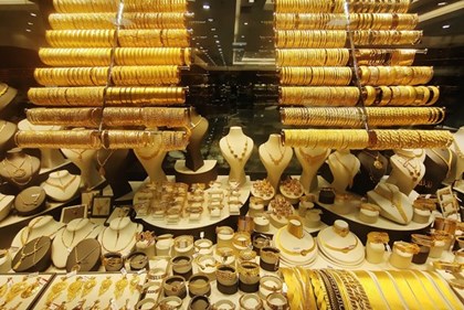 Giá vàng tại châu Á đảo chiều giảm sau hai phiên tăng liên tiếp