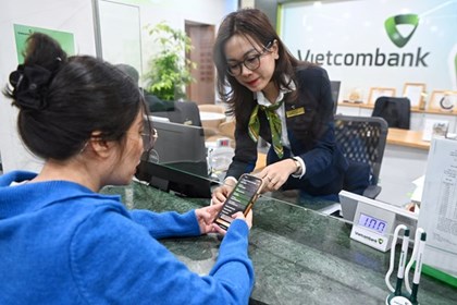 Ngân hàng "đua" khuyến mại khai xuân, lãi suất huy động có hạ nhiệt sau Tết?