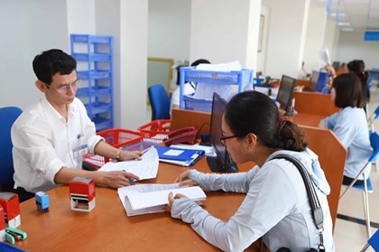 Thuế Quảng Ninh khen thưởng người nộp thuế tiêu biểu, thu ngân sách bứt phá