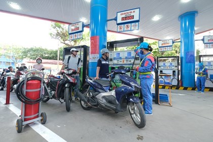 Bộ Công Thương bãi bỏ một phần quy định về kinh doanh xăng dầu