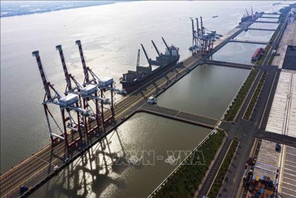 Gỡ nút thắt để tăng kết nối sản xuất thương mại biên giới Tây Nam​