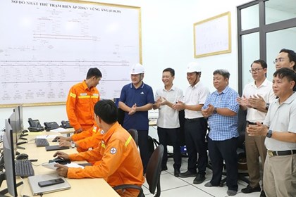 Đóng điện trạm biến áp 220kV Vũng Áng, sẵn sàng hòa lưới nguồn nhiệt điện