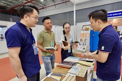 Kết nối phát triển ngành chế biến gỗ Việt Nam với quốc tế Kết nối phát triển ngành chế biến gỗ Việt Nam với quốc tế
