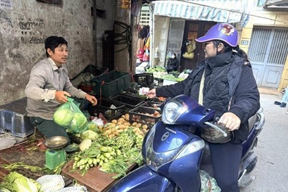 Chợ truyền thống, siêu thị đồng loạt mở cửa trở lại