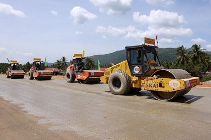 Từ 11h30 ngày 29/4 sẽ khai thác cao tốc Bắc Nam từ Hoài Nhơn tới hầm Cù Mông