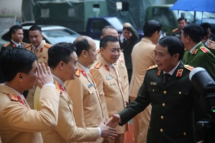 “Làn sóng xanh” 48km và bước tiến số hóa Cảnh sát giao thông Hà Nội