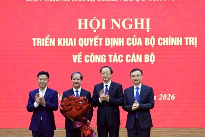 Đồng chí Nguyễn Kim Sơn và đồng chí Nguyễn Sỹ Hiệp giữ chức Phó Trưởng Ban Chính sách, chiến lược Trung ương