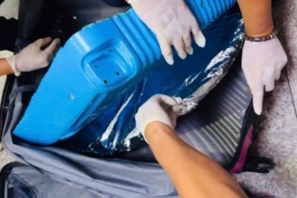 Hải quan bắt giữ 4,5 kg cocain tại sân bay quốc tế Tân Sơn Nhất