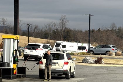 Giá dầu Brent vượt ngưỡng 90 USD/thùng