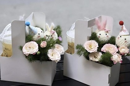 Sôi động thị trường hoa tươi và quà tặng 8/3