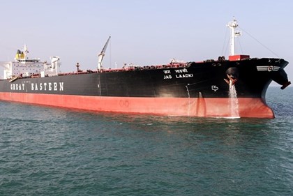 Ấn Độ tái khởi động nhập khẩu dầu thô từ Iran sau 7 năm