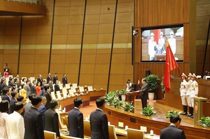 Nhà báo Thụy Sĩ: Việt Nam củng cố ổn định chính trị, duy trì đà cải cách kinh tế