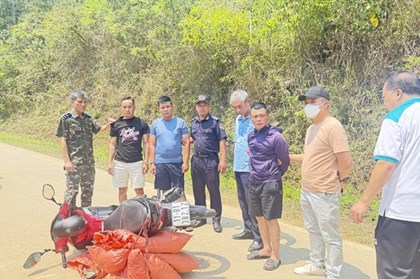 Hải quan phối hợp thu giữ hơn 59 kg vảy nghi của tê tê tại Cao Bằng