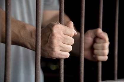 Phạt tù đối tượng bỏ trốn cuối cùng trong vụ vay nợ “xã hội đen”