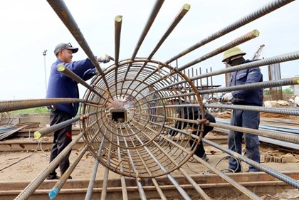 Hưng Yên: Đại công trường rực lửa, thi công "3 ca, 4 kíp" xuyên kỳ nghỉ