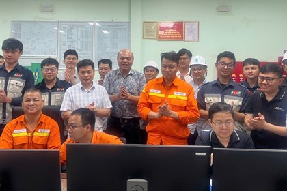 Nâng công suất TBA 500kV Hòa Bình: "Giải nhiệt" cơn khát điện miền Bắc mùa nắng nóng 2026