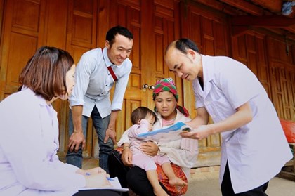 Sơn La điều chuyển 380 biên chế về xã, xây lá chắn y tế vùng cao