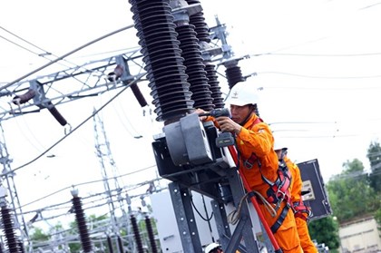 Kích hoạt loạt giải pháp cung ứng điện an toàn, ổn định trong cao điểm nắng nóng