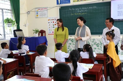 Vĩnh Long: Lan tỏa yêu thương từ "Bữa ăn dinh dưỡng" cho học sinh