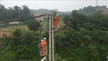 Điện lực miền Bắc bảo đảm cung ứng điện cho cao điểm nắng nóng