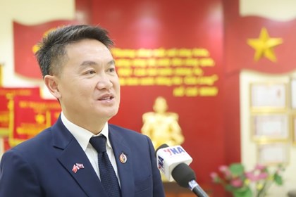 Lãnh đạo trẻ của Lào đánh giá cao tầm vóc và kỷ nguyên phát triển của Việt Nam