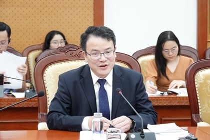 40 năm đổi mới: Tạo thế và lực để Việt Nam bước vào giai đoạn phát triển mới 40 năm đổi mới: Tạo thế và lực để Việt Nam bước vào giai đoạn phát triển mới