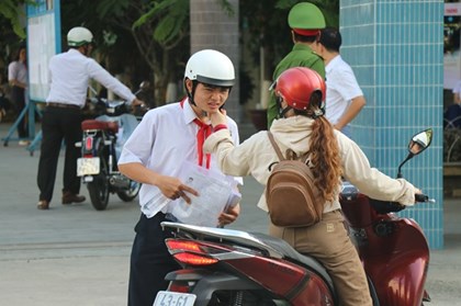 Thời tiết dịp thi vào lớp 10: Hà Nội ngày nắng với nền nhiệt dao động từ 26-35 độ C