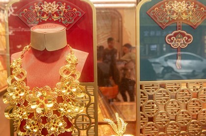 Giá vàng thế giới giảm tuần thứ hai liên tiếp khi Fed có Chủ tịch mới